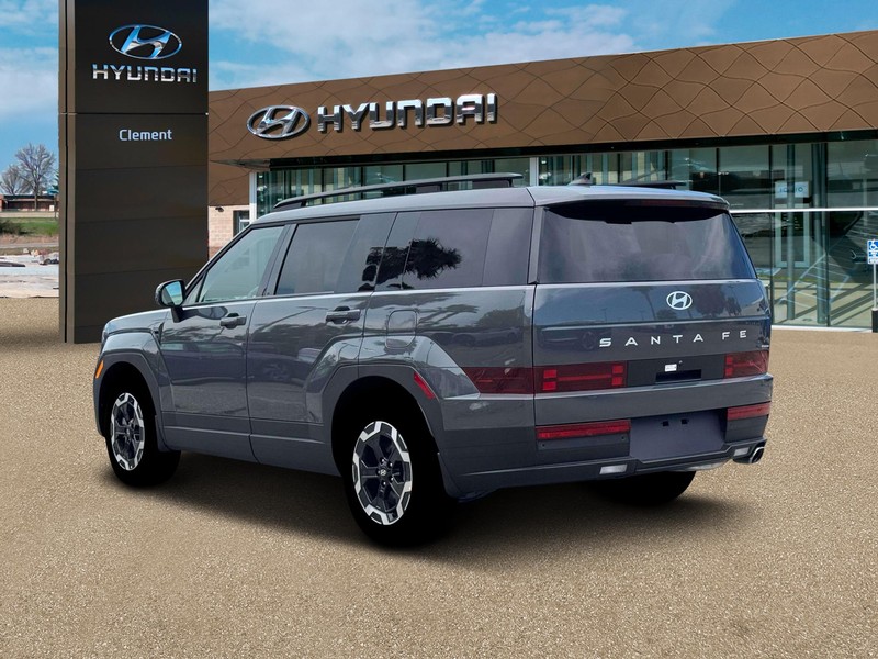 Hyundai Santa Fe Vehicle Full-screen Gallery Image 5