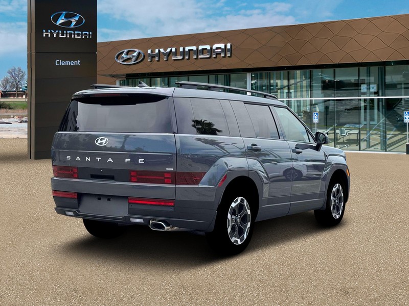 Hyundai Santa Fe Vehicle Full-screen Gallery Image 7