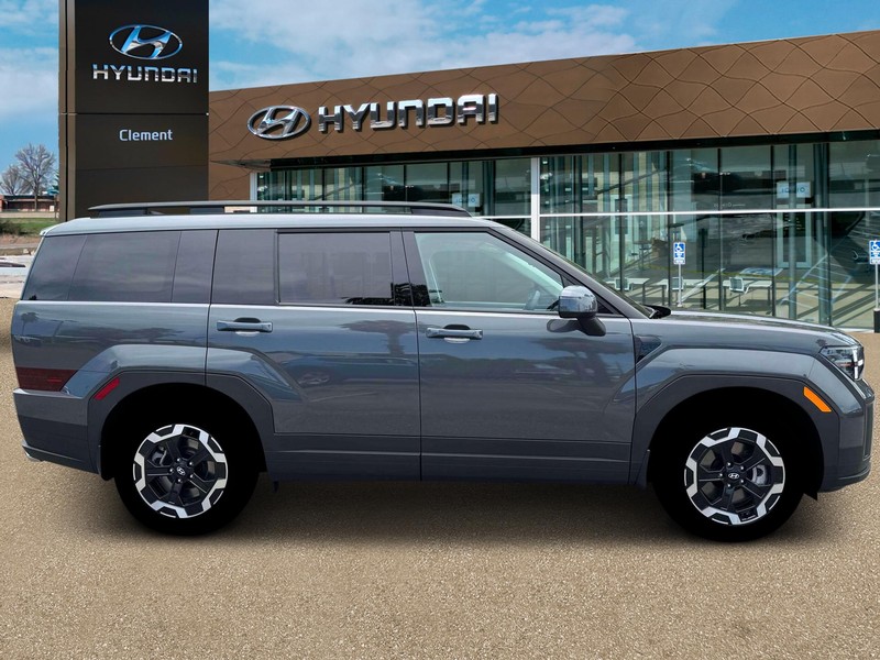 Hyundai Santa Fe Vehicle Full-screen Gallery Image 9