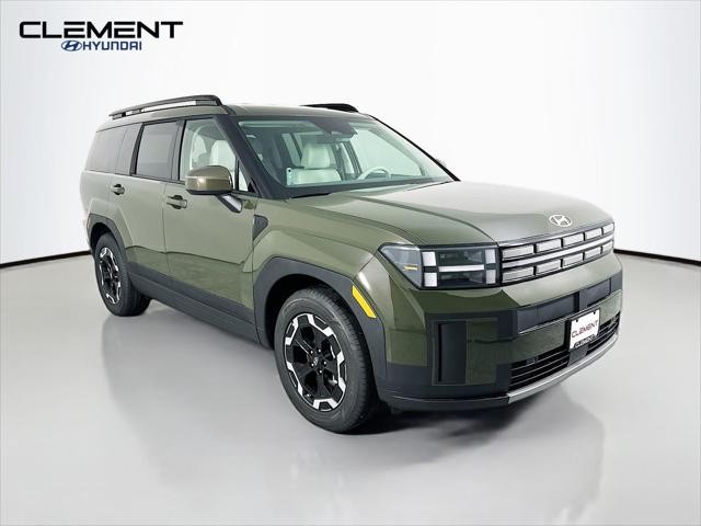 Hyundai Santa Fe Vehicle Full-screen Gallery Image 3