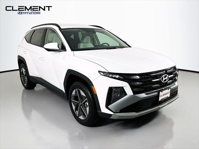 Hyundai Tucson Vehicle Full-screen Gallery Image 3