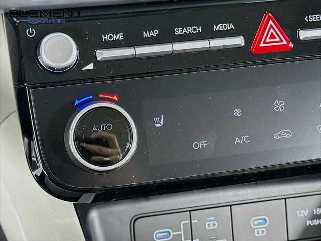 Hyundai Tucson Vehicle Full-screen Gallery Image 20