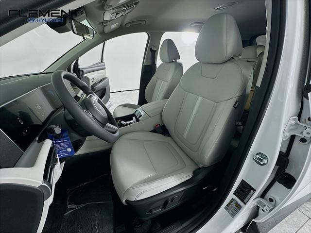 Hyundai Tucson Vehicle Full-screen Gallery Image 25