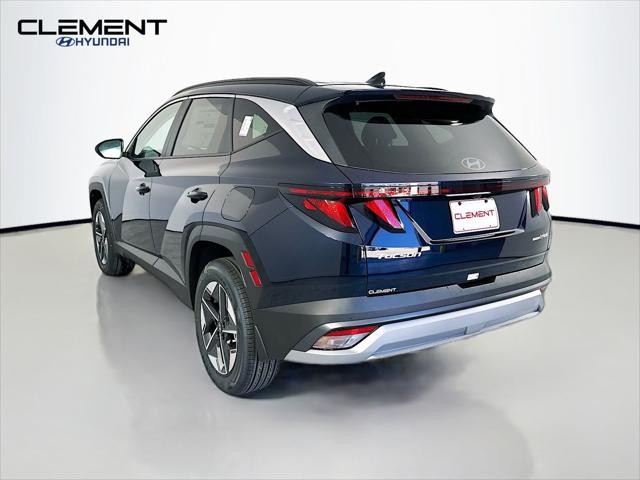 Hyundai Tucson Hybrid Vehicle Full-screen Gallery Image 8