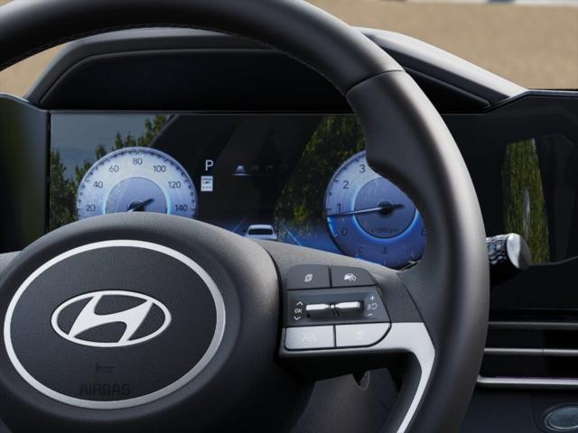 Hyundai Elantra Vehicle Image 14