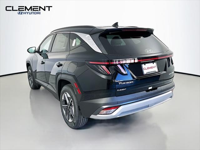 Hyundai Tucson Hybrid Vehicle Full-screen Gallery Image 8