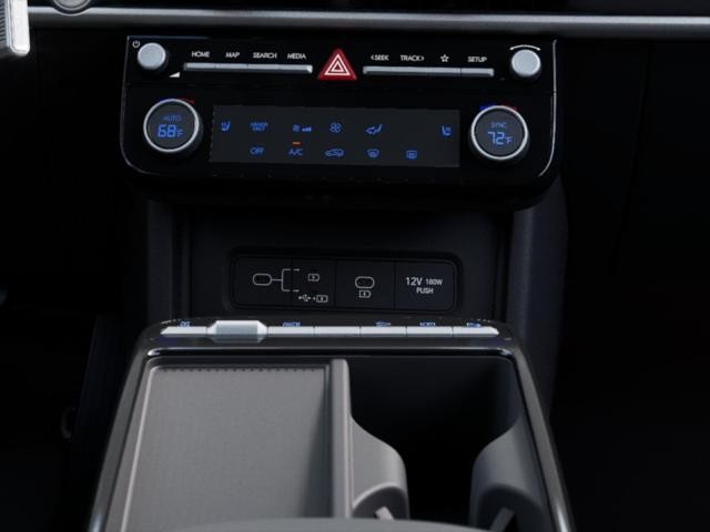 Hyundai Tucson Hybrid Vehicle Full-screen Gallery Image 16