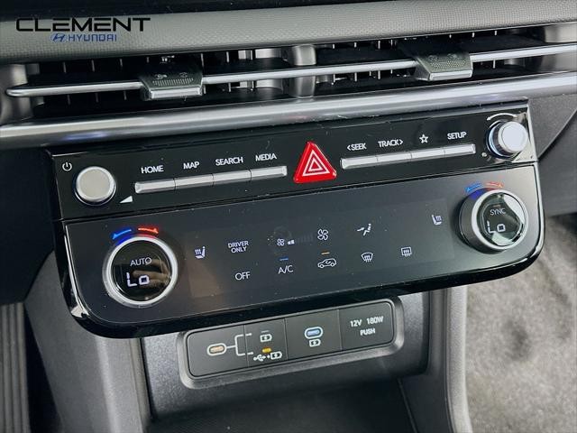 Hyundai Tucson Hybrid Vehicle Full-screen Gallery Image 19