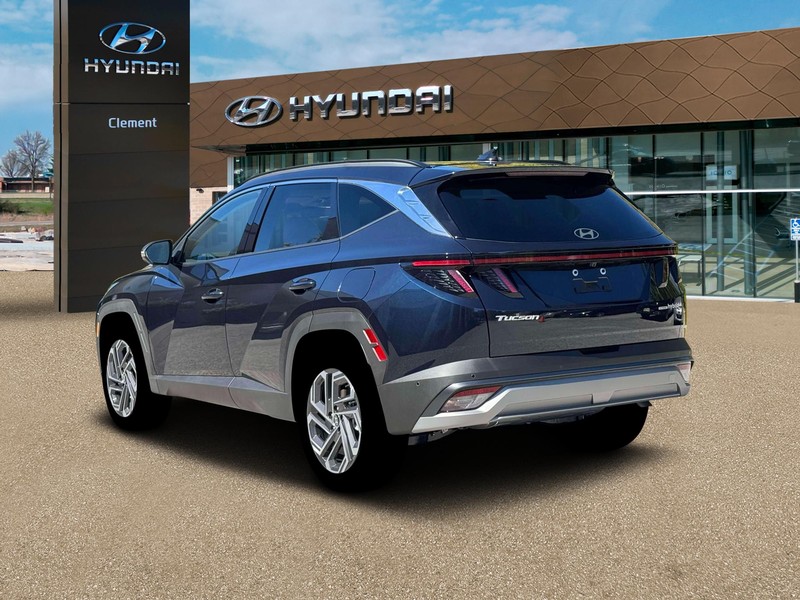 Hyundai Tucson Hybrid Vehicle Full-screen Gallery Image 5