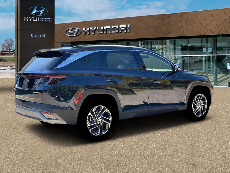 Hyundai Tucson Hybrid Vehicle Full-screen Gallery Image 8