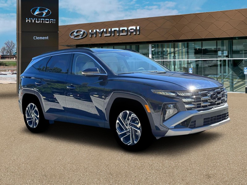 Hyundai Tucson Hybrid Vehicle Full-screen Gallery Image 10