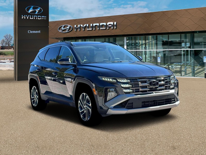 Hyundai Tucson Hybrid Vehicle Full-screen Gallery Image 11