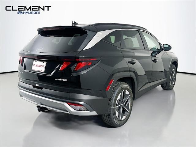 Hyundai Tucson Hybrid Vehicle Full-screen Gallery Image 6