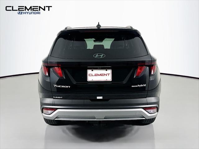 Hyundai Tucson Hybrid Vehicle Full-screen Gallery Image 7