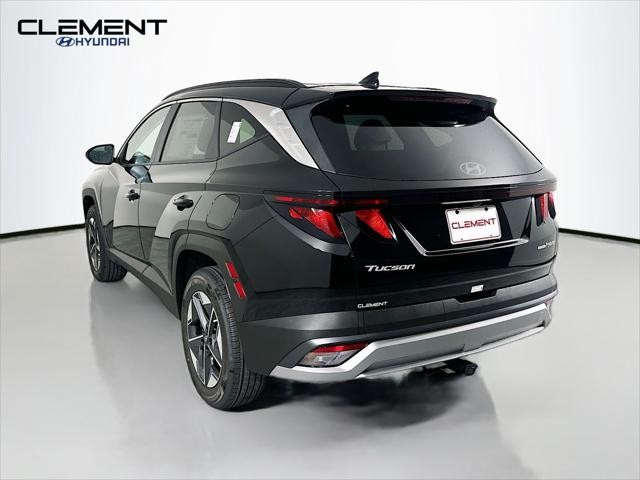 Hyundai Tucson Hybrid Vehicle Full-screen Gallery Image 8