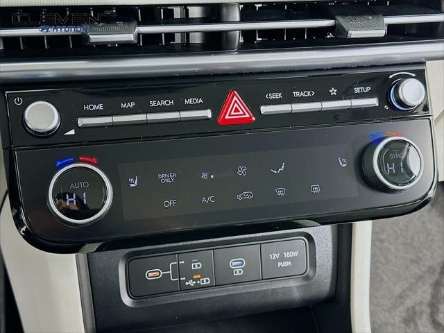 Hyundai Tucson Hybrid Vehicle Full-screen Gallery Image 19