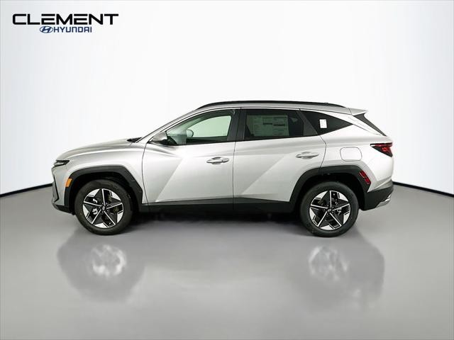 Hyundai Tucson Hybrid Vehicle Full-screen Gallery Image 4