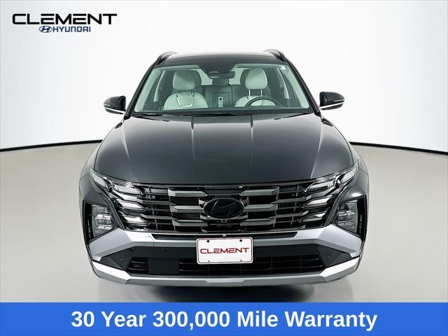 Hyundai Tucson Hybrid Vehicle Full-screen Gallery Image 2