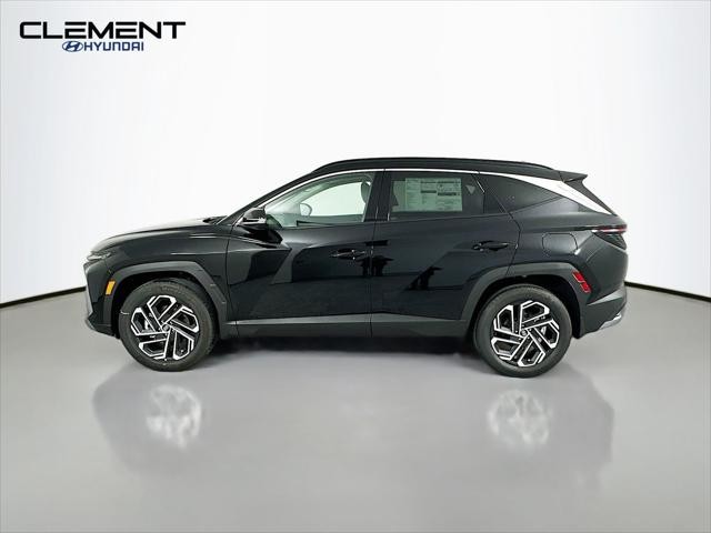 Hyundai Tucson Hybrid Vehicle Full-screen Gallery Image 4