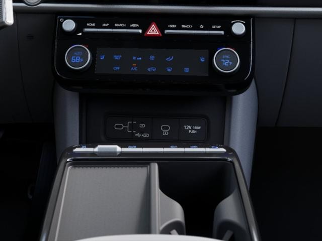 Hyundai Tucson Hybrid Vehicle Full-screen Gallery Image 16