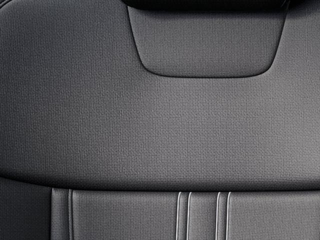 Hyundai Tucson Hybrid Vehicle Full-screen Gallery Image 17