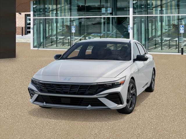 Hyundai Elantra Vehicle Image 06