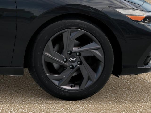 Hyundai Elantra Vehicle Image 08