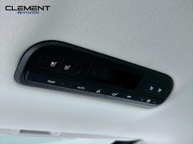 Hyundai Palisade Hybrid Vehicle Full-screen Gallery Image 31