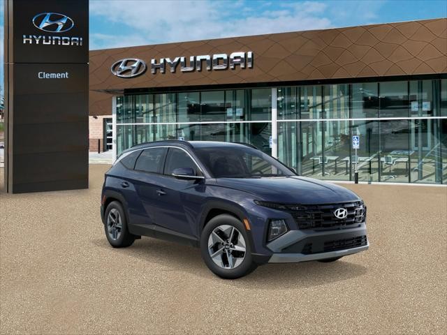 Hyundai Tucson Hybrid Vehicle Full-screen Gallery Image 2