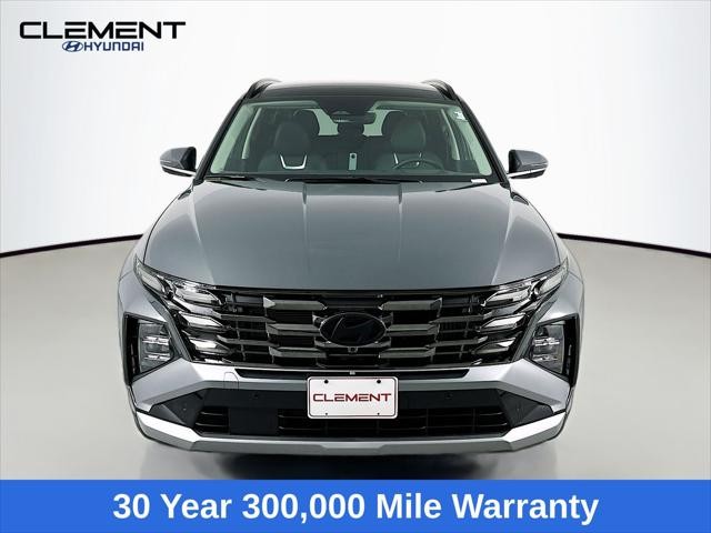 Hyundai Tucson Hybrid Vehicle Full-screen Gallery Image 2