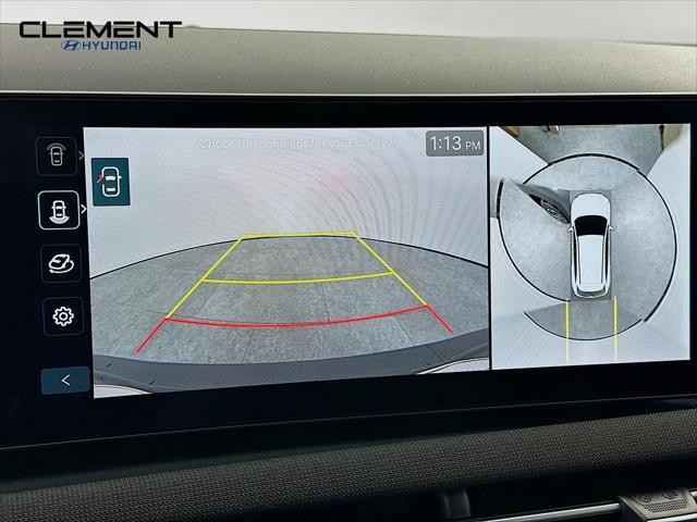 Hyundai Tucson Hybrid Vehicle Full-screen Gallery Image 18