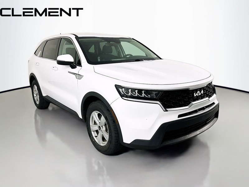 Kia Sorento Vehicle Full-screen Gallery Image 5