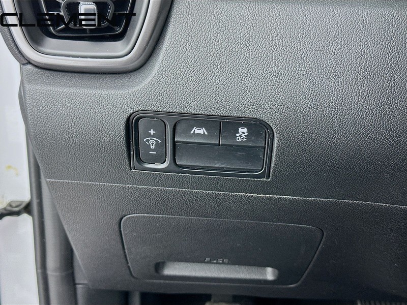 Kia Sorento Vehicle Full-screen Gallery Image 13