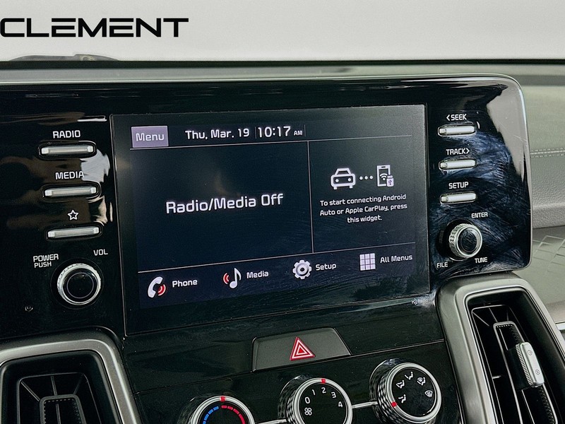 Kia Sorento Vehicle Full-screen Gallery Image 19