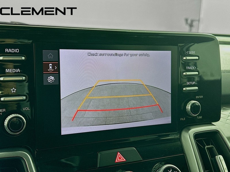 Kia Sorento Vehicle Full-screen Gallery Image 20