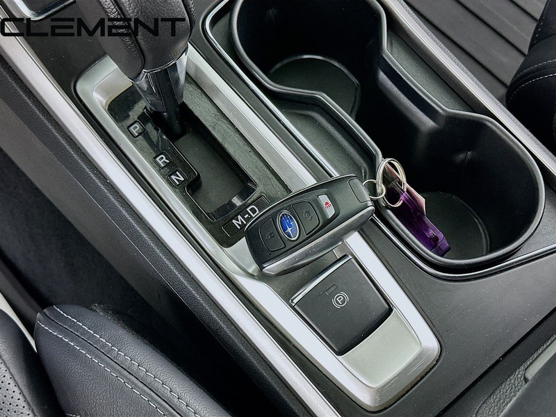 Subaru Ascent Vehicle Full-screen Gallery Image 24