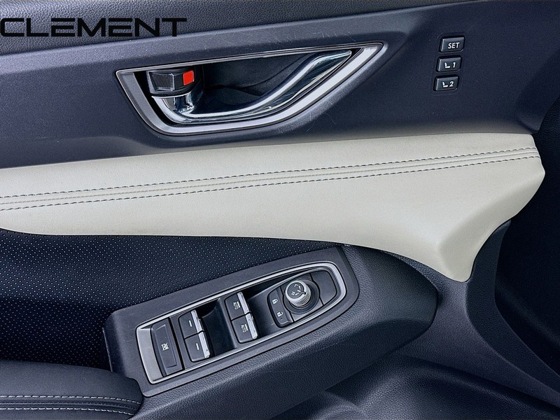 Subaru Ascent Vehicle Full-screen Gallery Image 28