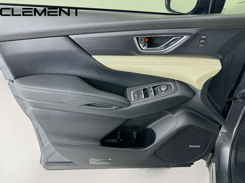 Subaru Ascent Vehicle Full-screen Gallery Image 29