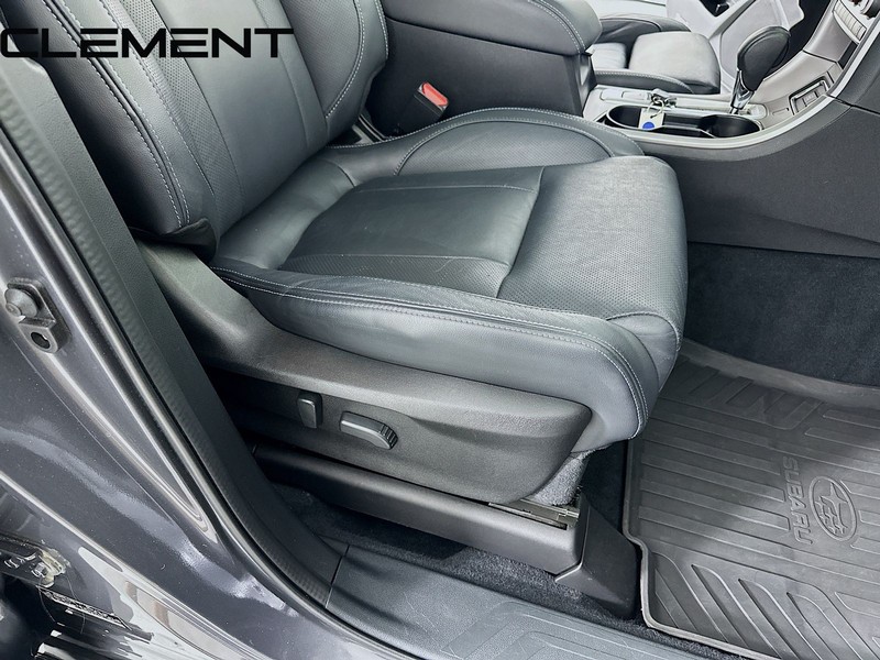 Subaru Ascent Vehicle Full-screen Gallery Image 37