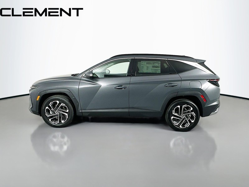 Hyundai Tucson Vehicle Full-screen Gallery Image 4