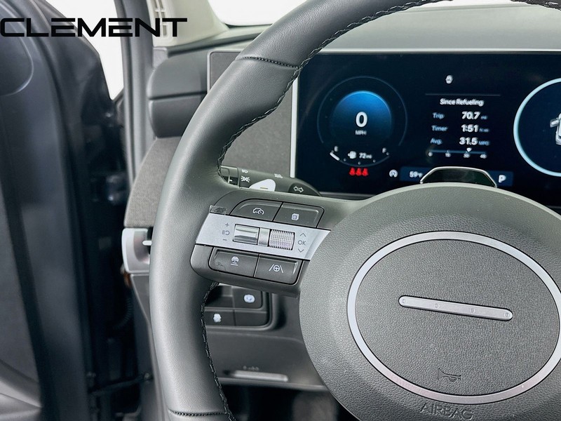 Hyundai Tucson Vehicle Full-screen Gallery Image 14