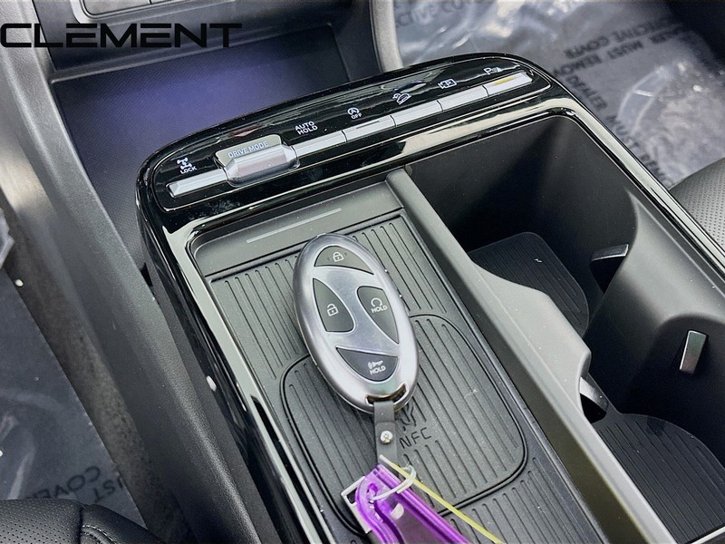 Hyundai Tucson Vehicle Full-screen Gallery Image 23