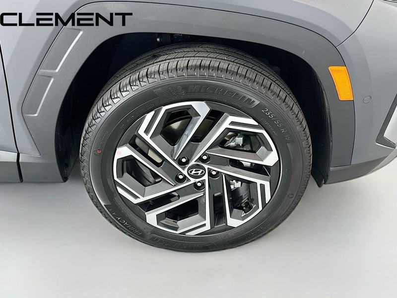 Hyundai Tucson Vehicle Full-screen Gallery Image 37