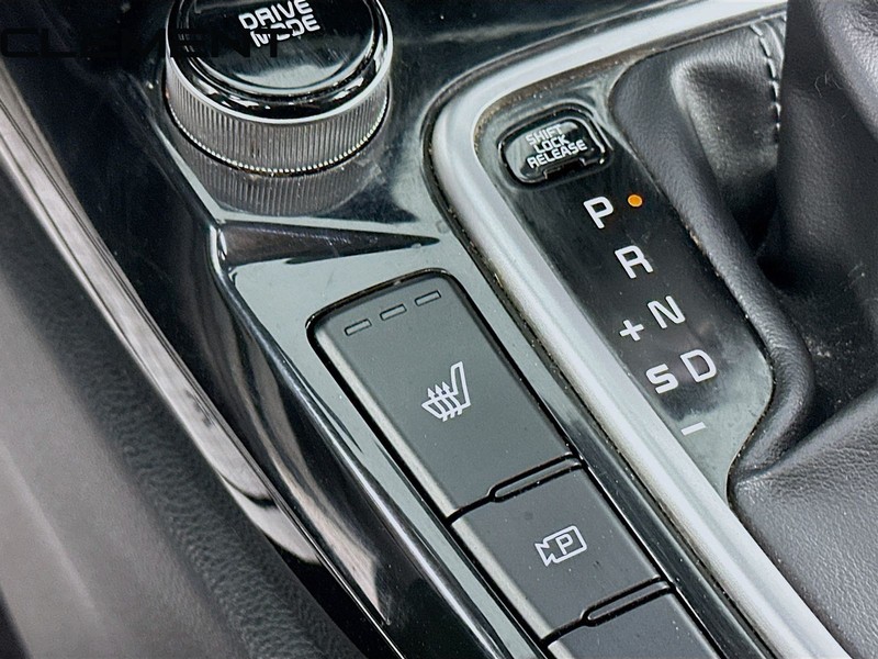 Kia Seltos Vehicle Full-screen Gallery Image 23