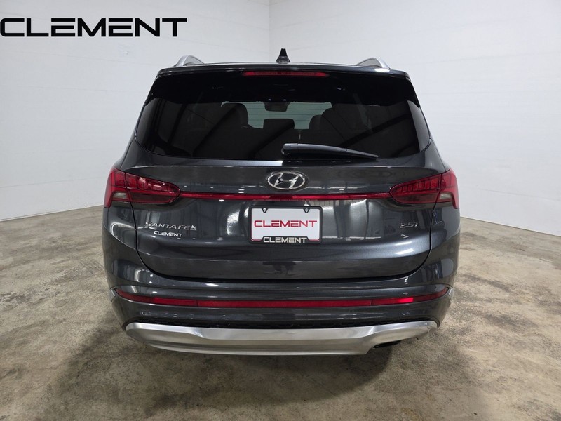 Hyundai Santa Fe Vehicle Full-screen Gallery Image 8