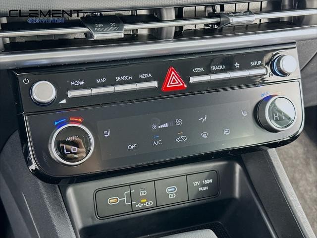 Hyundai Tucson Vehicle Full-screen Gallery Image 19