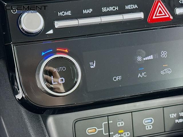 Hyundai Tucson Vehicle Full-screen Gallery Image 20