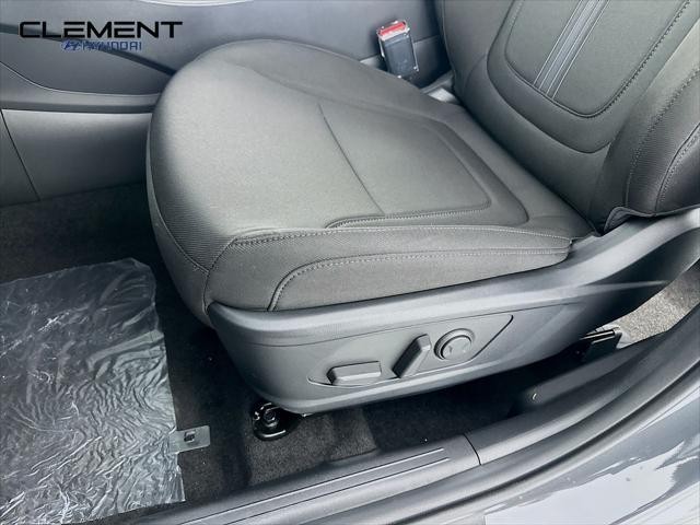 Hyundai Tucson Vehicle Full-screen Gallery Image 24