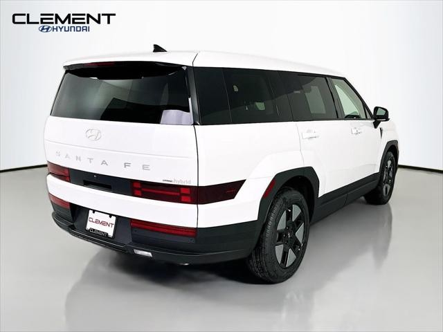 Hyundai Santa Fe Hybrid Vehicle Full-screen Gallery Image 6