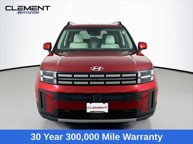 Hyundai Santa Fe Hybrid Vehicle Full-screen Gallery Image 2